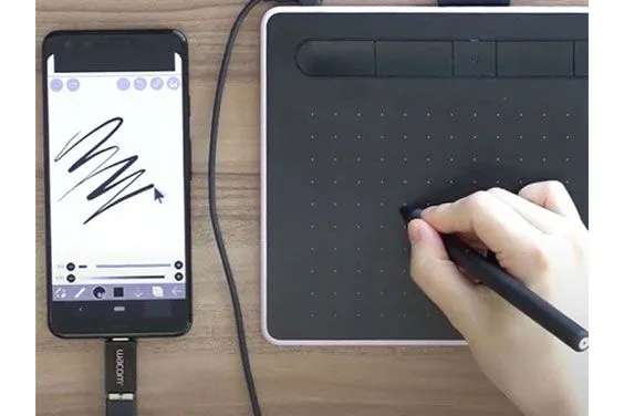 Wacom On-the-go USB A to Type C Adaptor